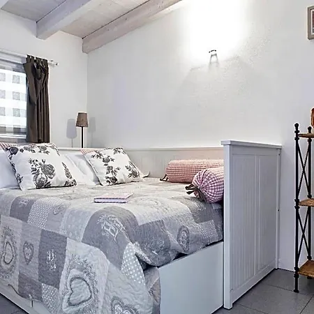 Casetta Bianca 3*