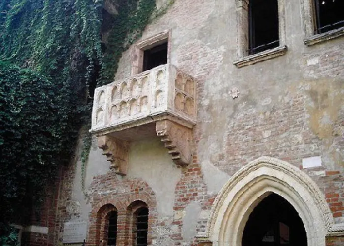 Casetta Bianca فندق مبيت وإفطار